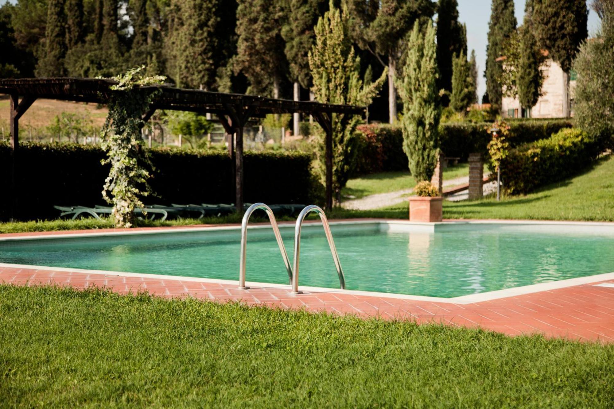 Agriturismo Fattoria Rozzalupi Черето Гуиди Екстериор снимка