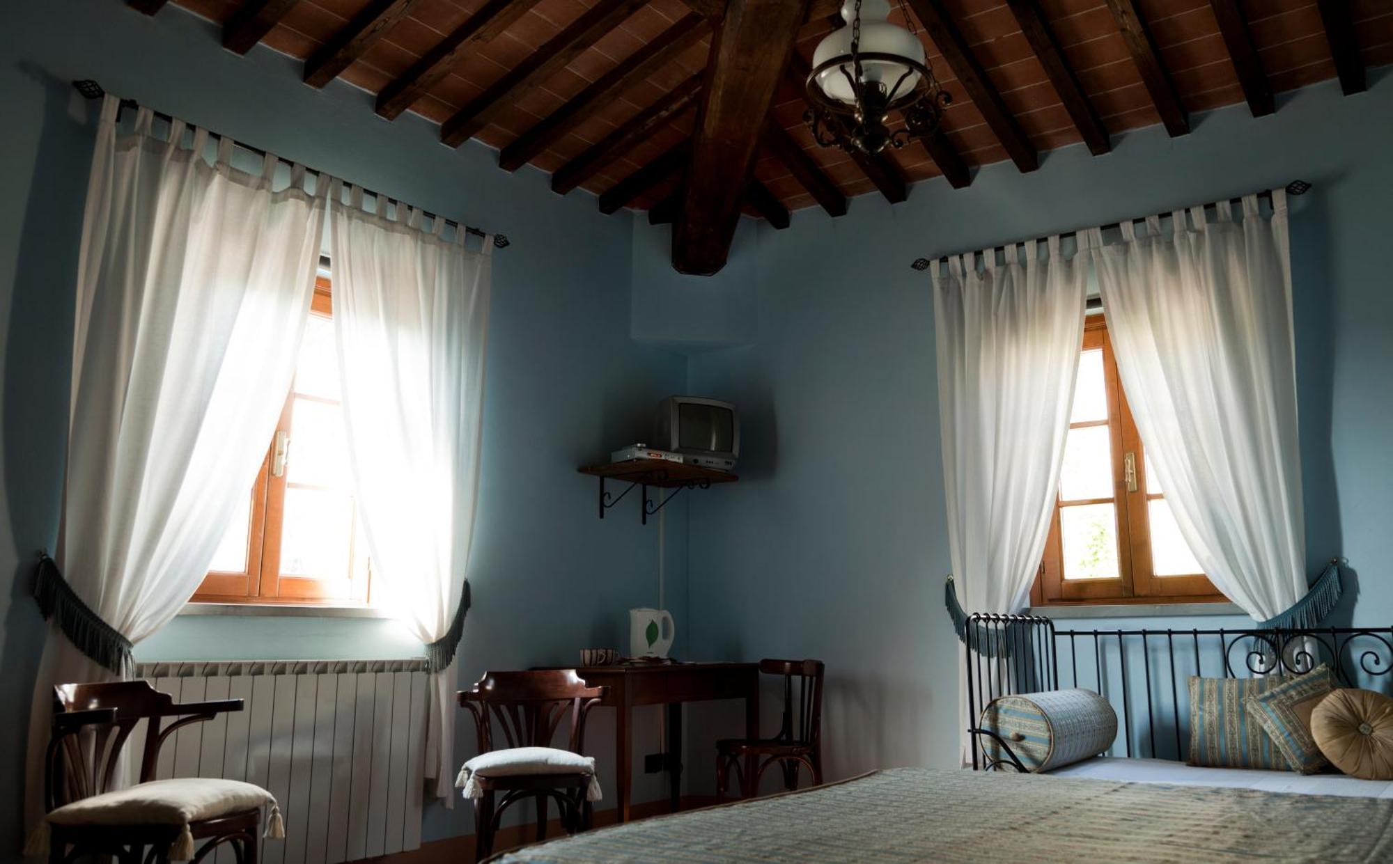 Agriturismo Fattoria Rozzalupi Черето Гуиди Екстериор снимка