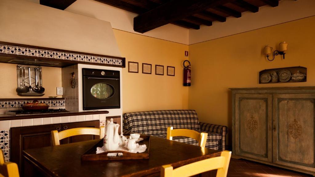 Agriturismo Fattoria Rozzalupi Черето Гуиди Стая снимка