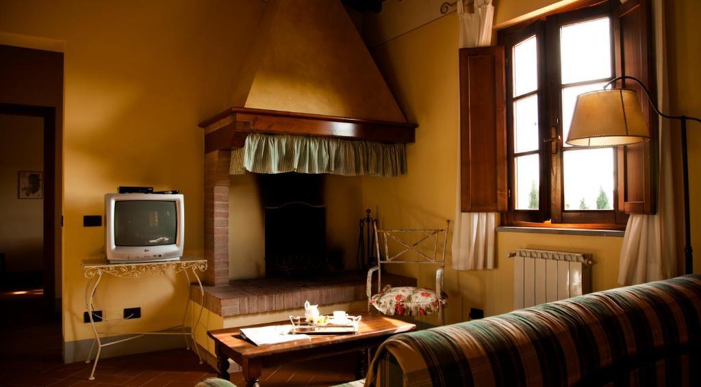 Agriturismo Fattoria Rozzalupi Черето Гуиди Стая снимка