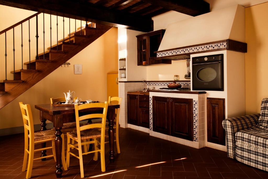Agriturismo Fattoria Rozzalupi Черето Гуиди Стая снимка