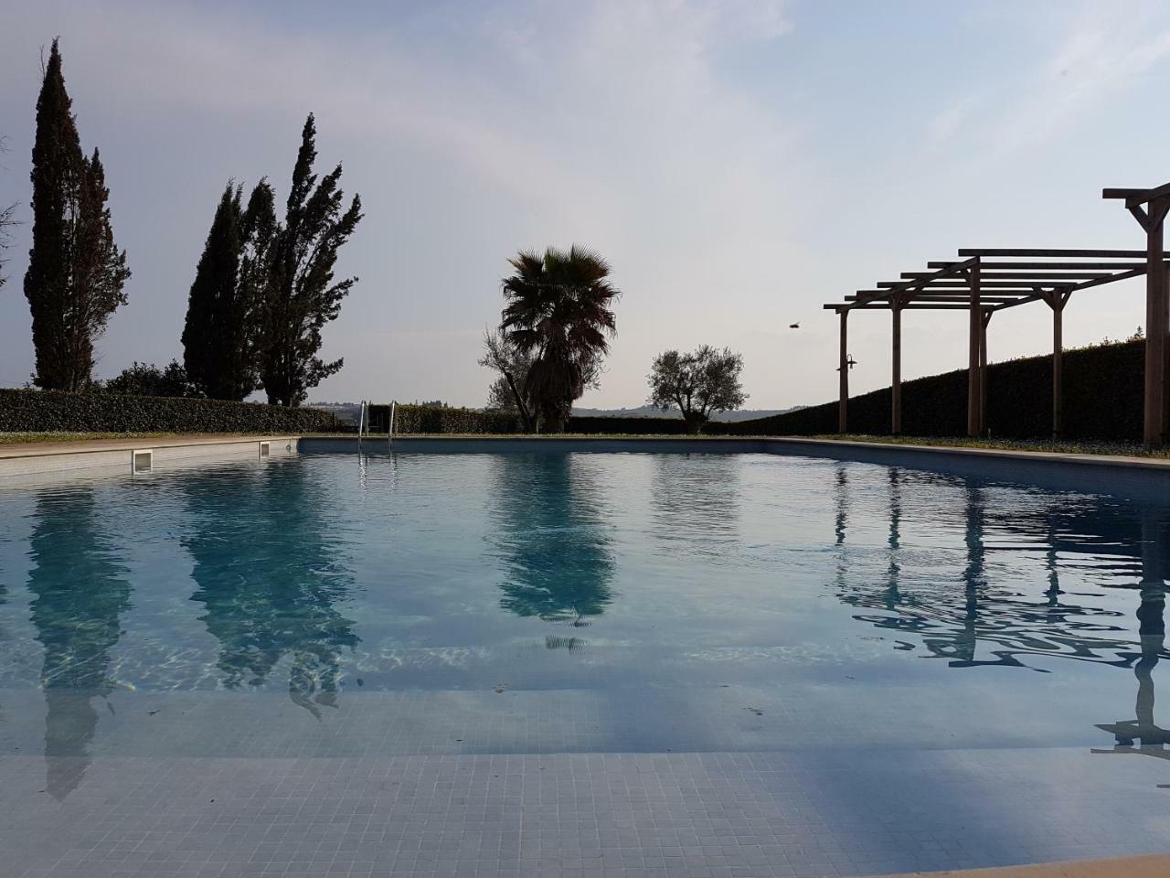 Agriturismo Fattoria Rozzalupi Черето Гуиди Екстериор снимка